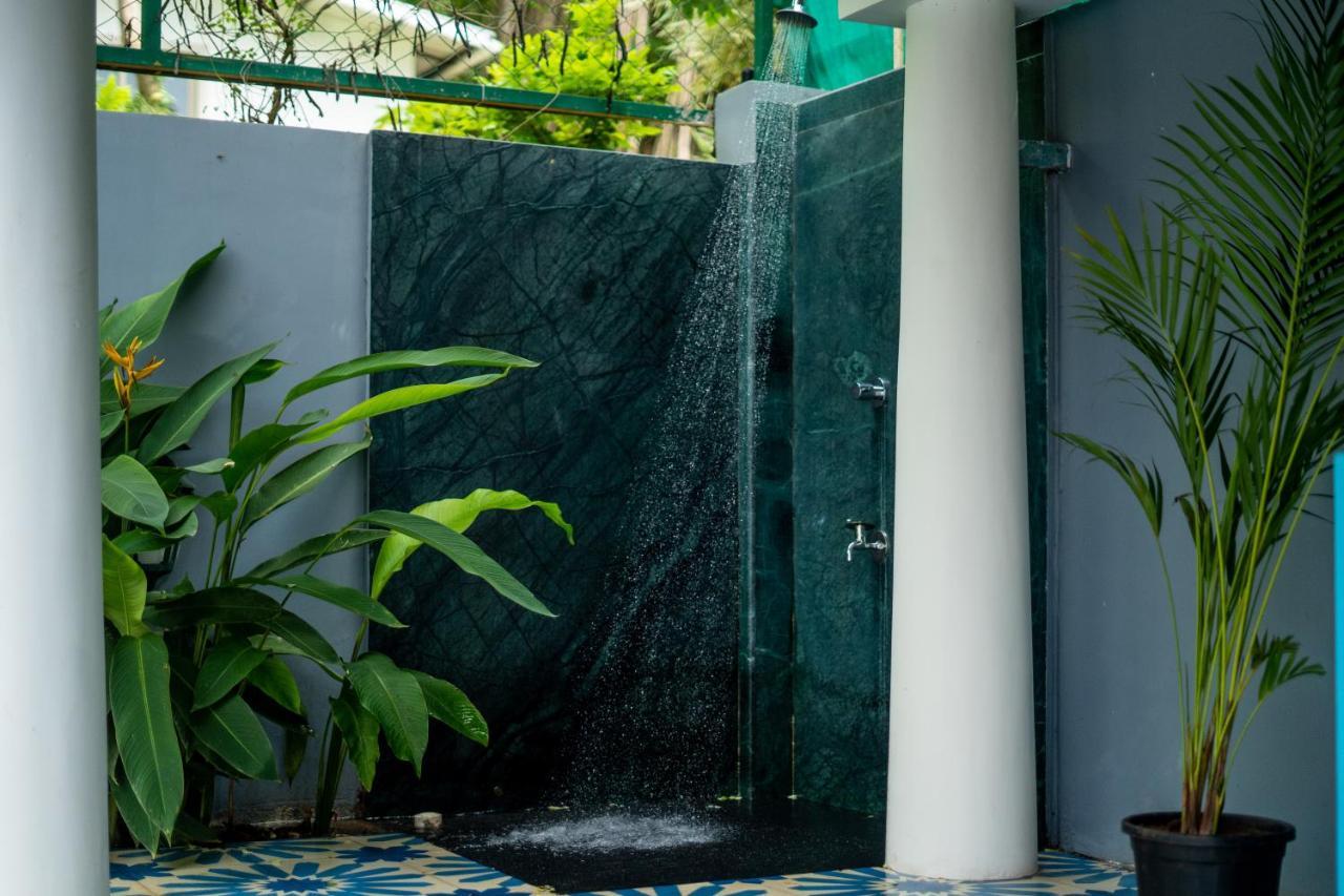 Elivaas 5 Bhk With Pvt Pool, Entertainment Room & Glass House - Bludoor Marmagao المظهر الخارجي الصورة