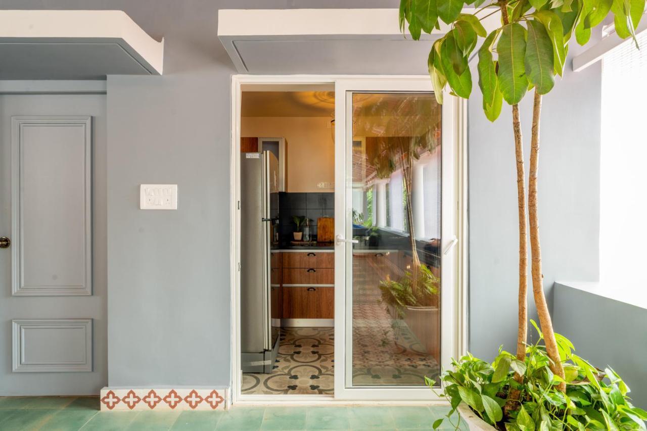 Elivaas 5 Bhk With Pvt Pool, Entertainment Room & Glass House - Bludoor Marmagao المظهر الخارجي الصورة