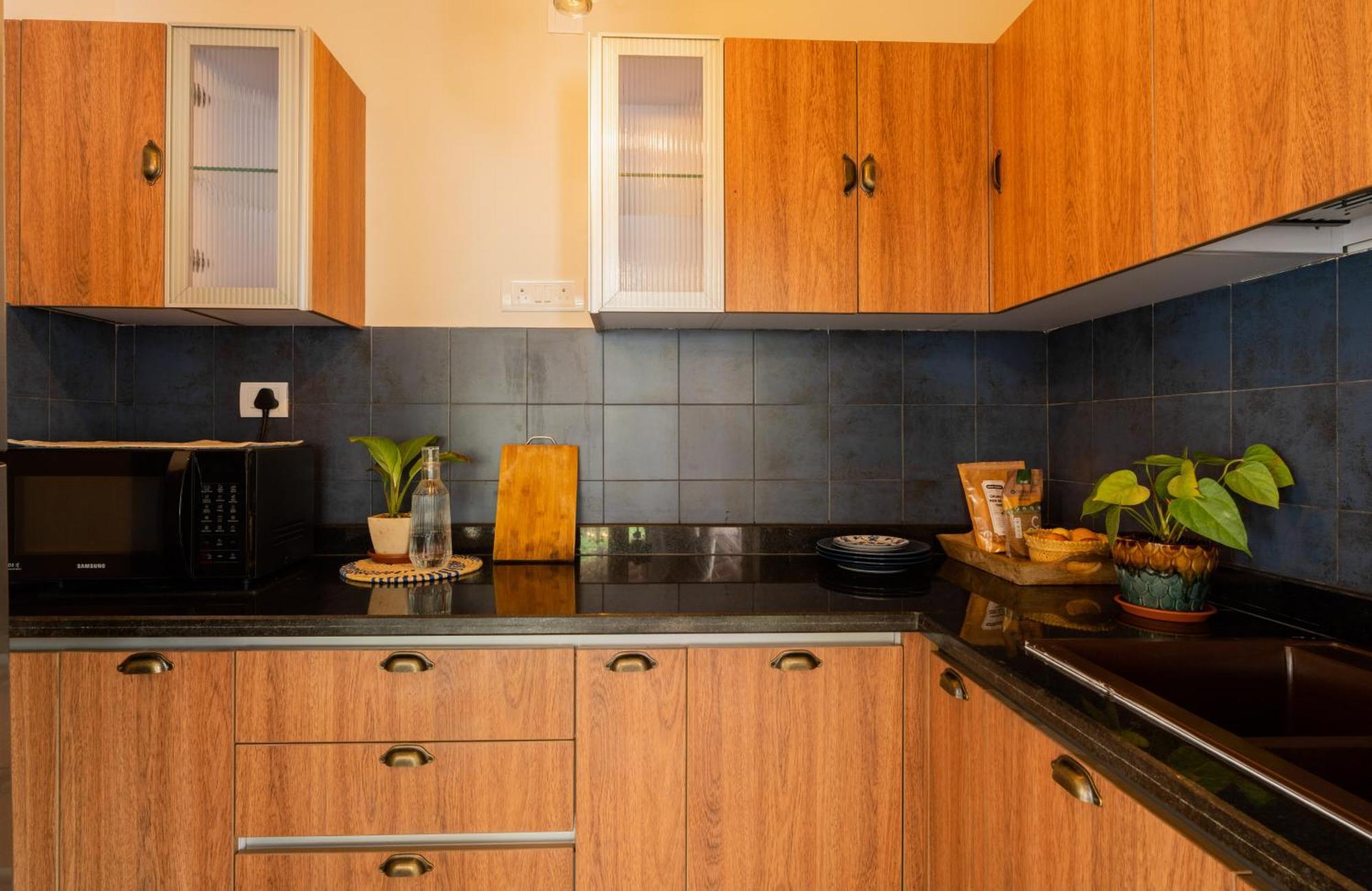 Elivaas 5 Bhk With Pvt Pool, Entertainment Room & Glass House - Bludoor Marmagao المظهر الخارجي الصورة