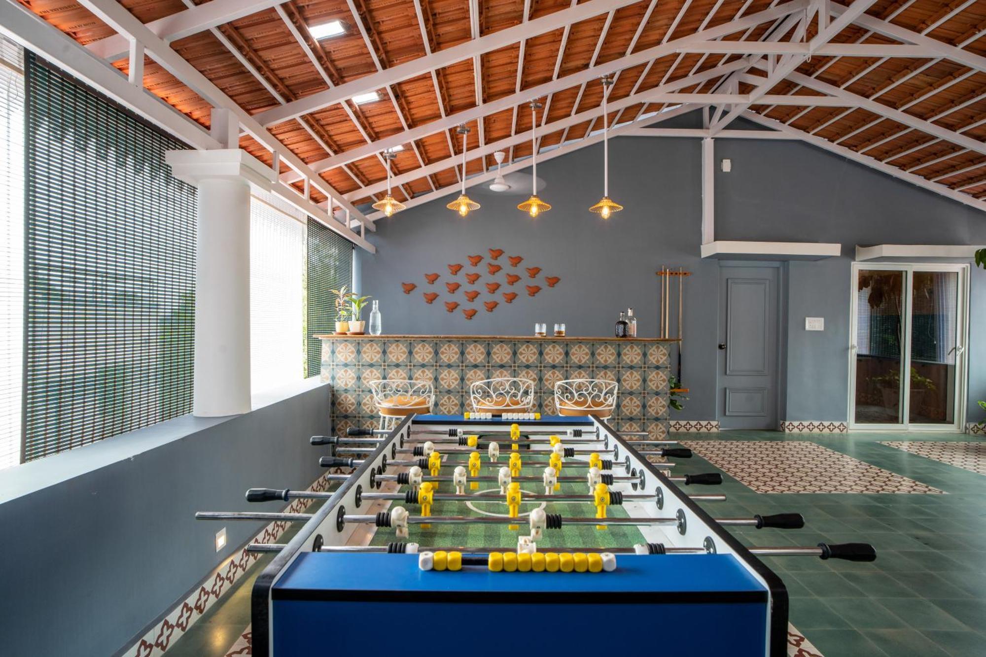 Elivaas 5 Bhk With Pvt Pool, Entertainment Room & Glass House - Bludoor Marmagao المظهر الخارجي الصورة