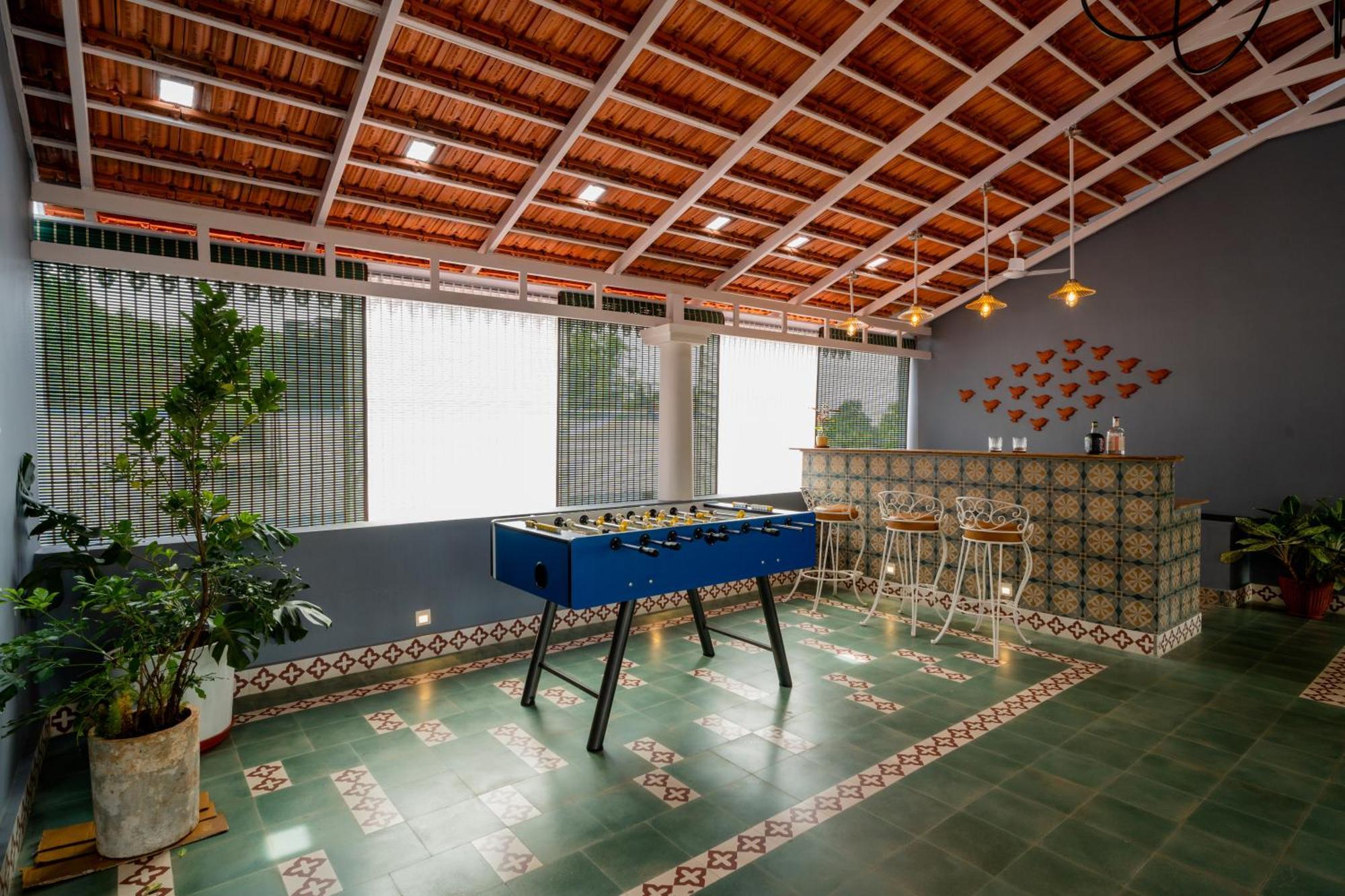 Elivaas 5 Bhk With Pvt Pool, Entertainment Room & Glass House - Bludoor Marmagao المظهر الخارجي الصورة