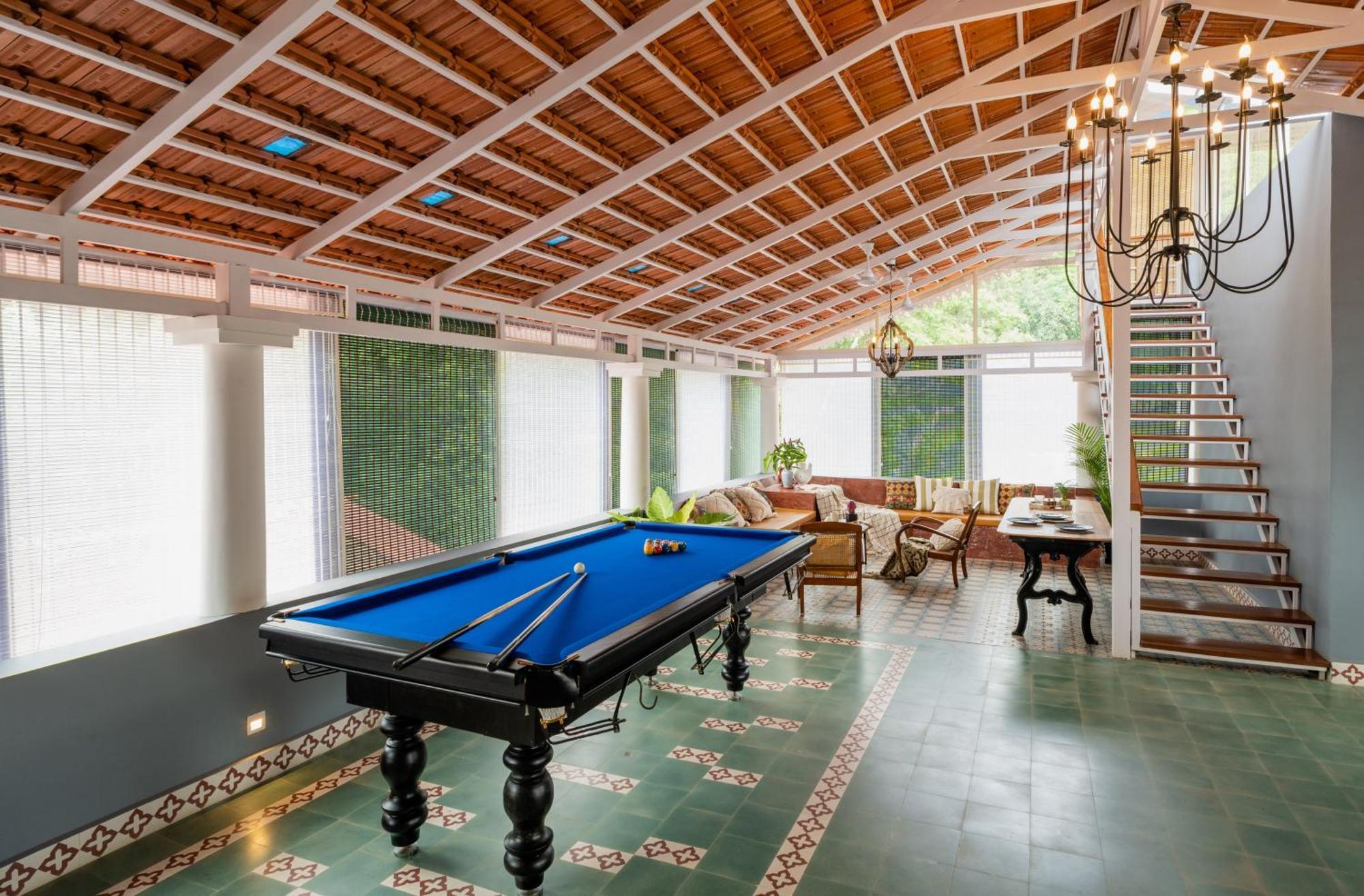 Elivaas 5 Bhk With Pvt Pool, Entertainment Room & Glass House - Bludoor Marmagao المظهر الخارجي الصورة